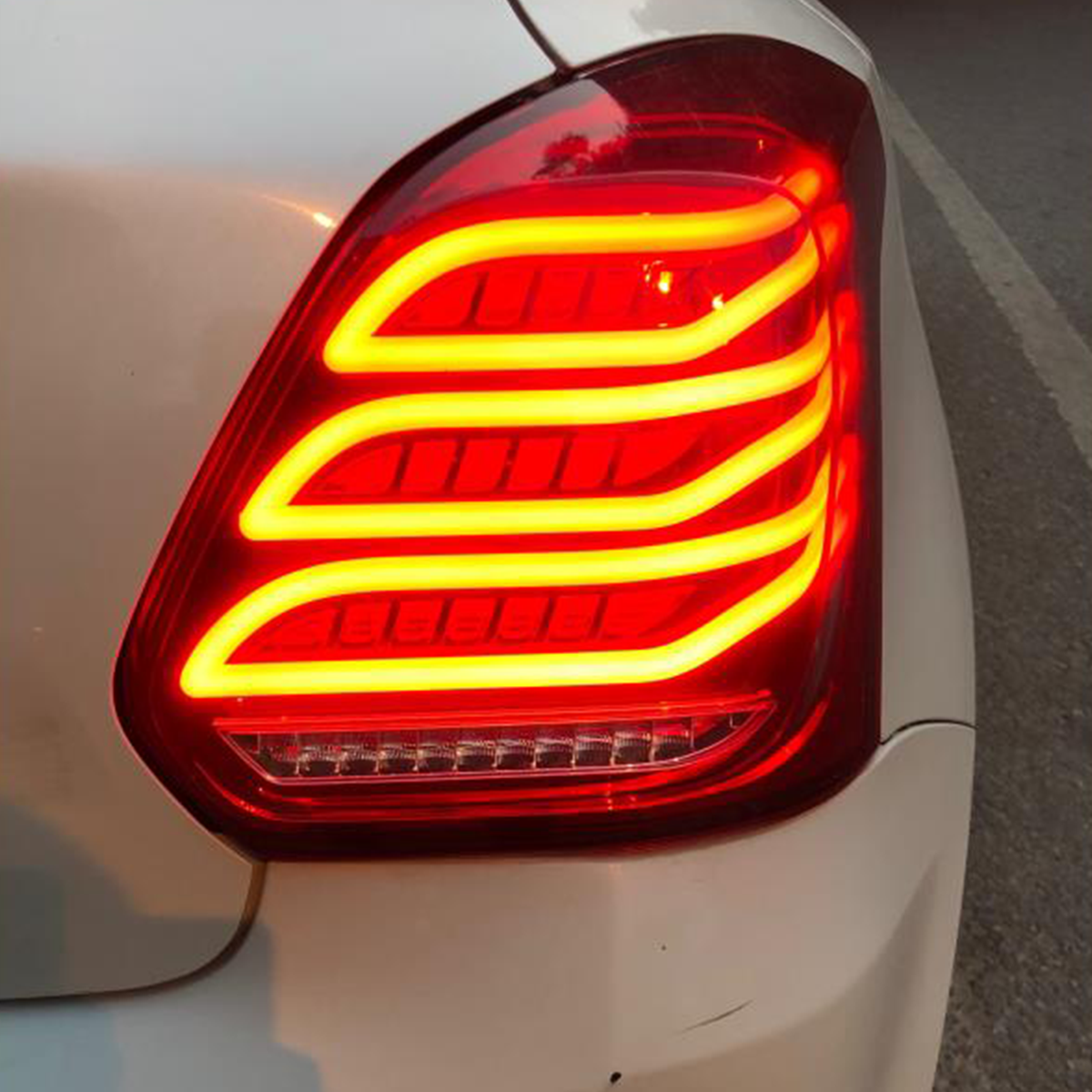 Suzuki Swift 2022 – Back Lava Light Smoke with Red
