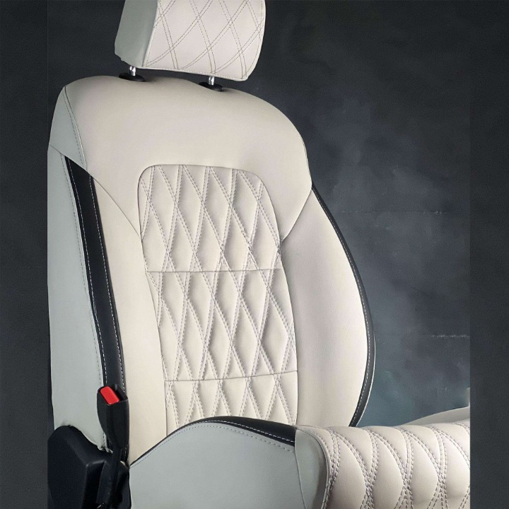 Toyota Yaris Diamond Cut Beige Black Seat Covers - Model 2020-2021